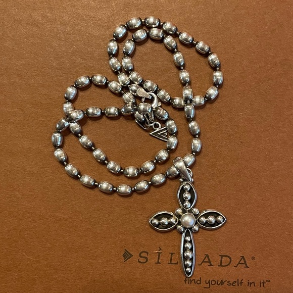 Silpada N1443 Polished Sterling Silver Oval Bead chain & Freshwater Pearl Cross - Picture 5 of 16